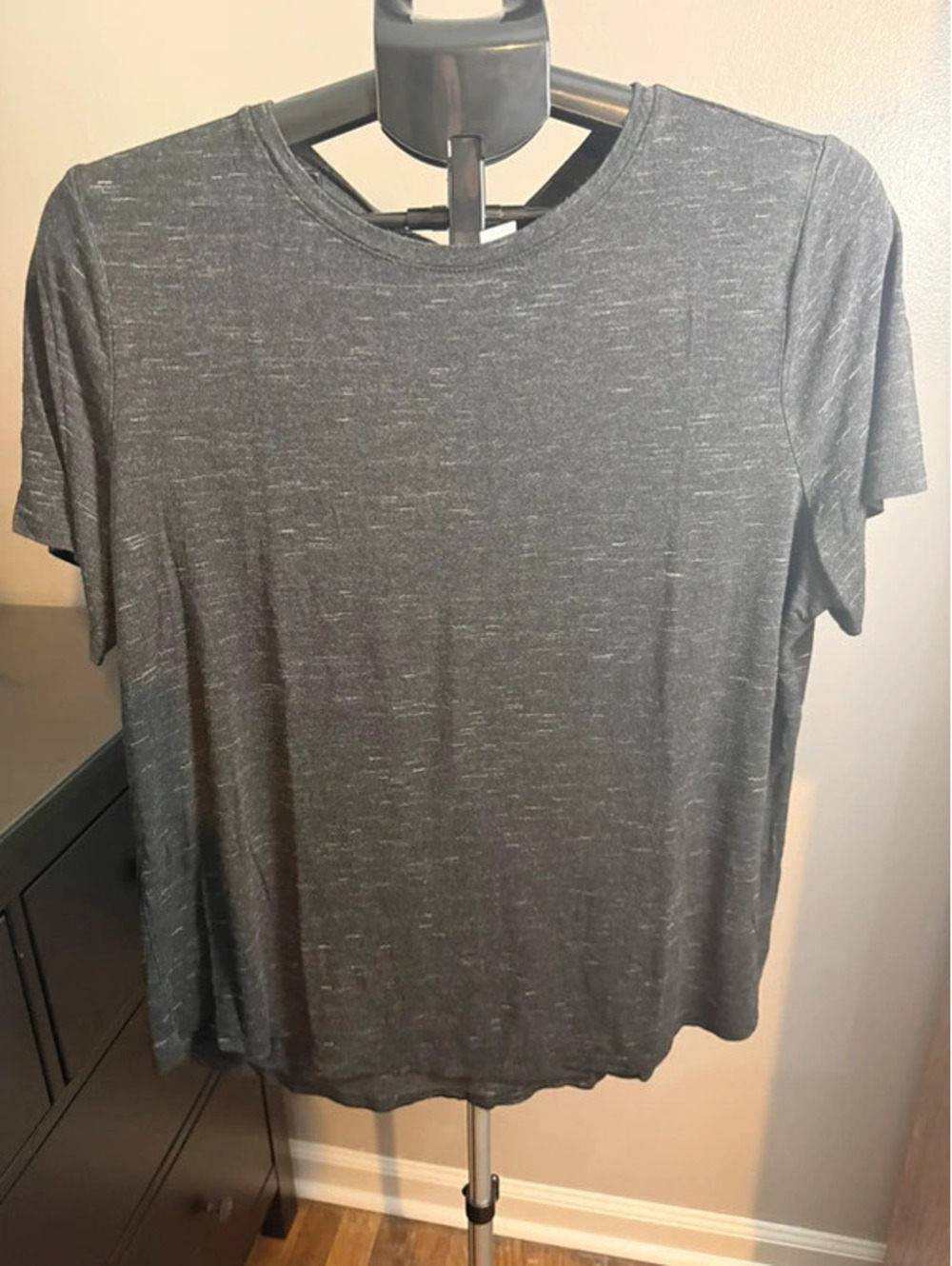 Old Navy Luxe Gray Marled T-Shirt Size XL